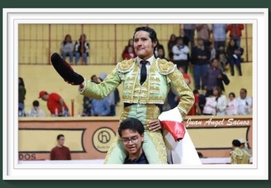 <b>Tertulia Taurina con Angelino de Arriaga en Teziutlán</b>
