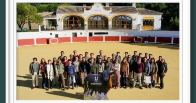 <b>Jóvenes ganaderos españoles se reunieron para analizar al sector bravo</b>