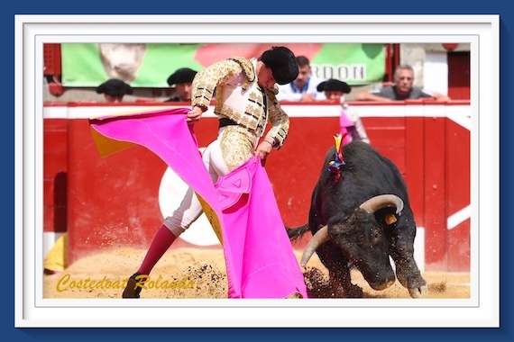 <b>La galería de Roland Costedoat así vio la… novillada matutina de Mont-de-Marsan</b>