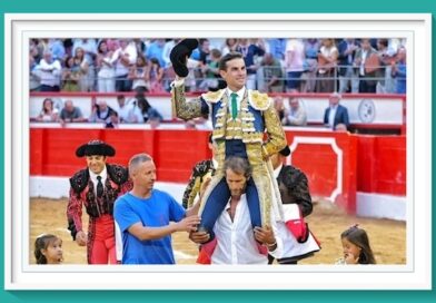 <b>En Santander… Fernando Adrián por la Puerta Grande</b>