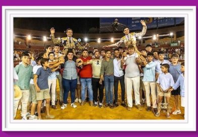 <b>En Huelva… David de Miranda ha estado intenso, salió en hombros acompañado de Pérez</b>