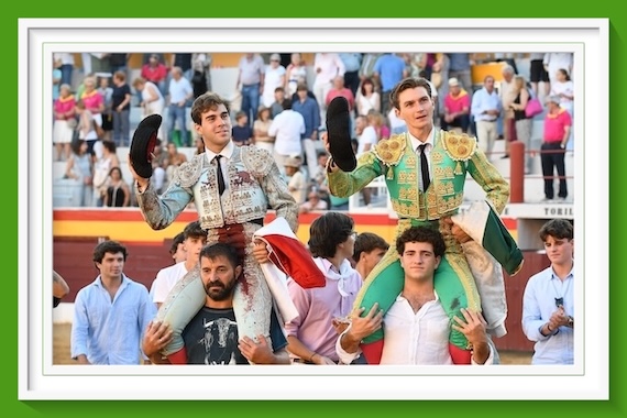 <b>En Roa de Duero… Salvador Herrero y Ruiz de Velasco en hombros</b>