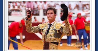 <b>La galería de Roland Costedoat así vio… los victorianos con Luque Castella y Aguado en Dax</b>