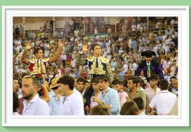 <b>En El Puerto de Santa María… Roca Rey, Morante y Daniel Crespo en hombros</b>