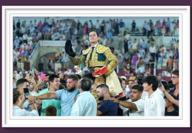 <b>En Málaga… Luque en hombros</b>