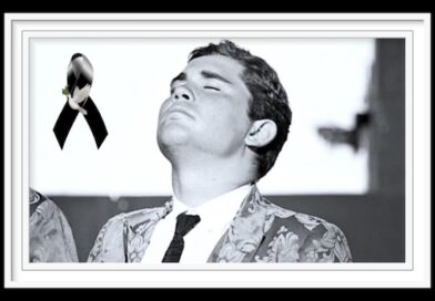 <b>Cornada mortal al forcado Manuel Trindade</b>
