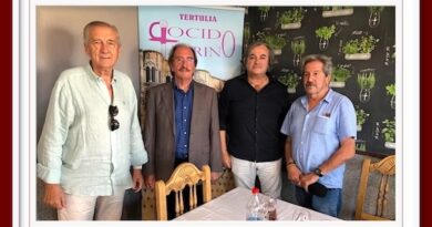 <b>El prestigioso periodista de TVE, Javier Hurtado, abrió la nueva temporada del Cocido Taurino de Guadalajara</b>