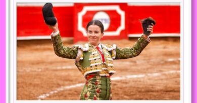 <b>En Zacatecas… Miriam Cabas sale a hombros y a Juan Flores se le va vivo el lote</b>