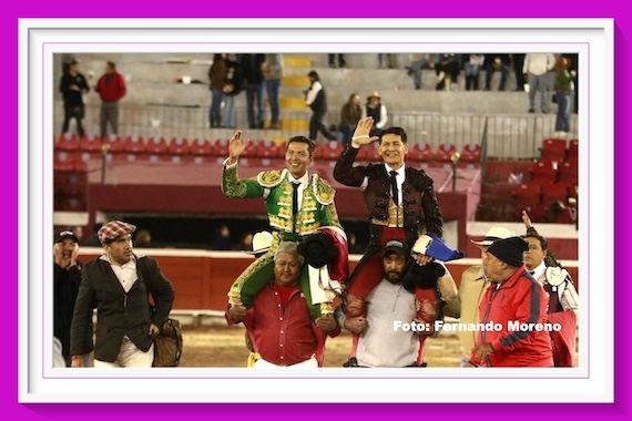 <b>En Pachuca… <i>El Zapata</i> y Téllez, salieron en hombros</b>
