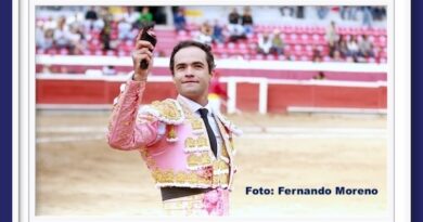 <b>En Pachuca… Triunfa Juan Pablo  Sánchez; el juez niega los trofeos a Sergio Flores</b>
