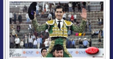 <b>La Galería de David Serrato… del festejo celebrado el 2 de Noviembre en Guadalajara</b>