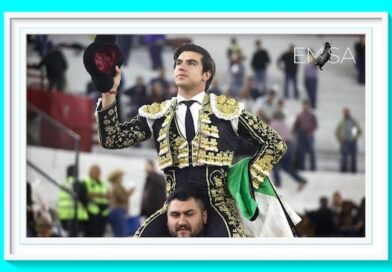 <b>En Ciudad Juárez… Colombo salió en hombros</b>